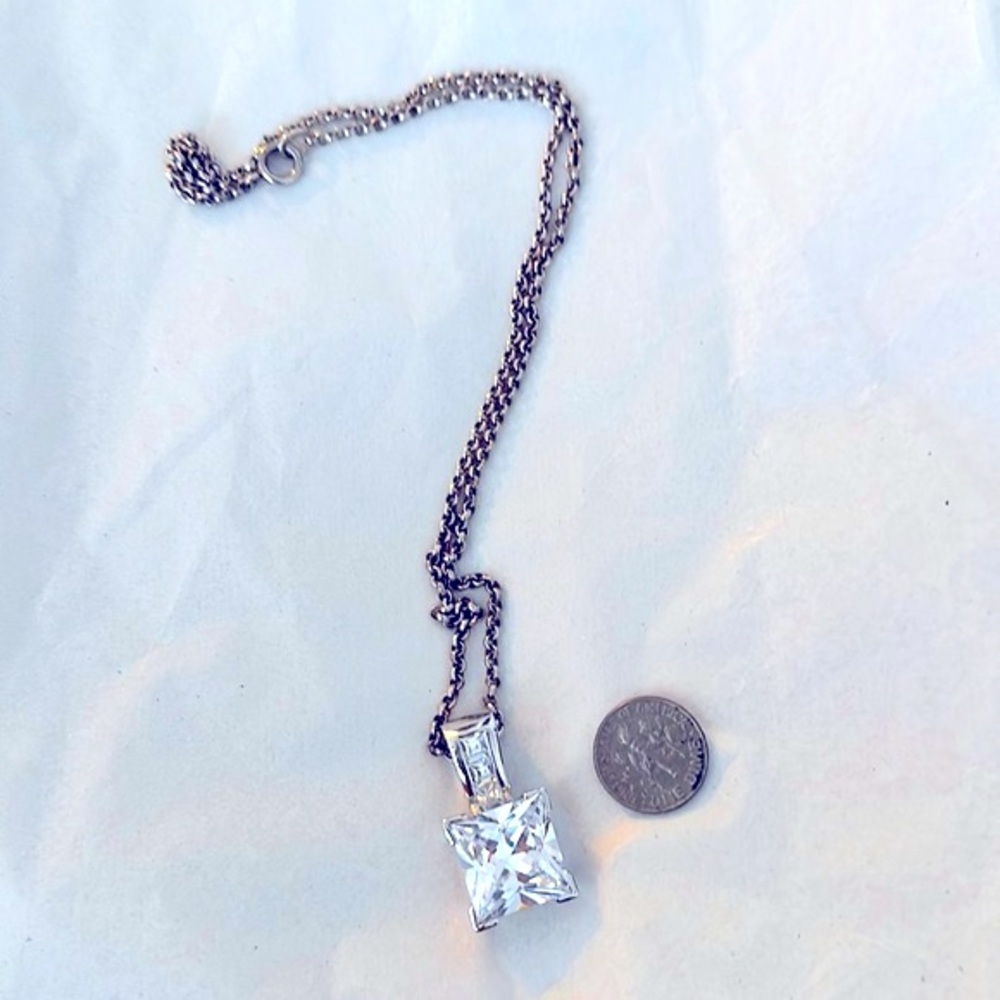 NEW BANANA REPUBLIC CZ Statement Silver pendant